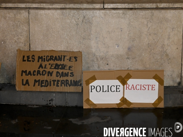 Rassemblement en soutien aux migrants expulsés la veille de la Place de la République.