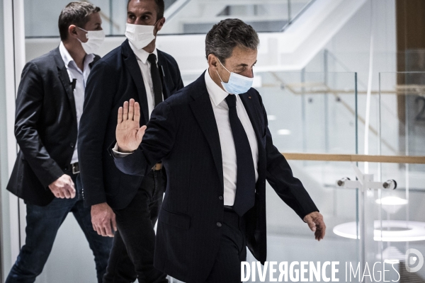 Ouverture du procès des « écoutes »