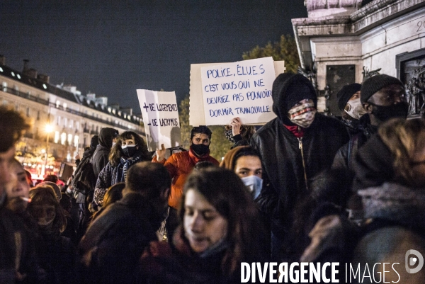 Rassemblement en soutien aux refugies a la rue.