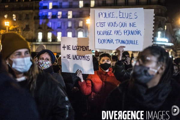 Rassemblement en soutien aux refugies a la rue.