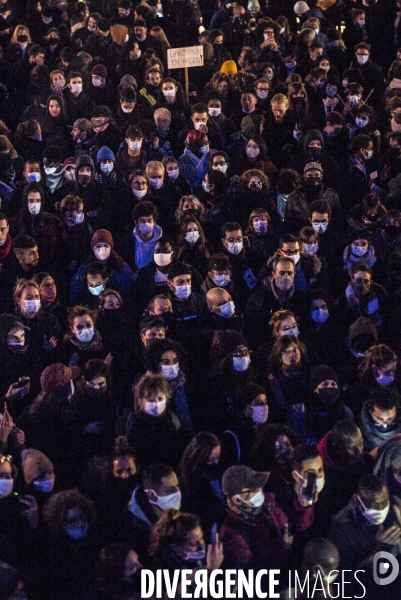 Rassemblement en soutien aux refugies a la rue.