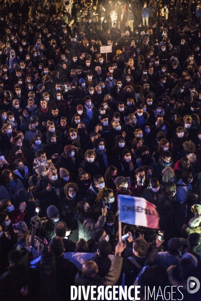 Rassemblement en soutien aux refugies a la rue.