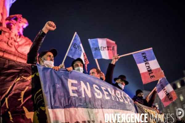 Manifestation contre les violences policières après l évacuation violente de migrants