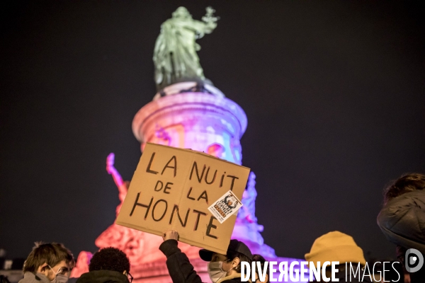 Manifestation contre les violences policières après l évacuation violente de migrants