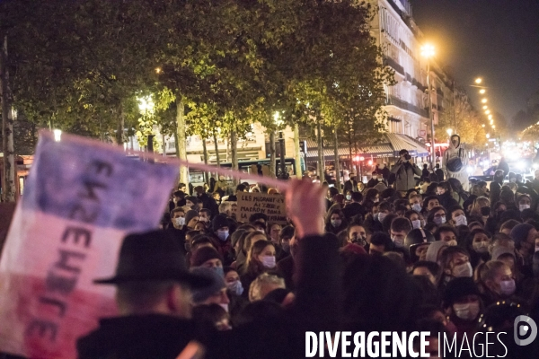 Manifestation contre les violences policières après l évacuation violente de migrants