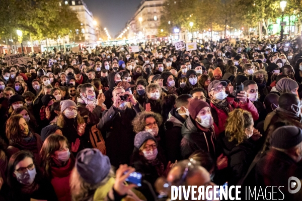 Manifestation contre les violences policières après l évacuation violente de migrants