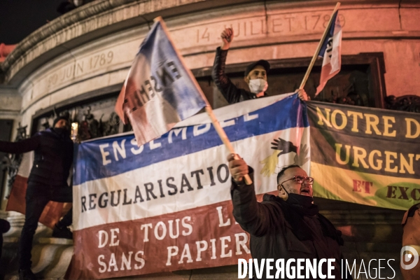 Manifestation contre les violences policières après l évacuation violente de migrants