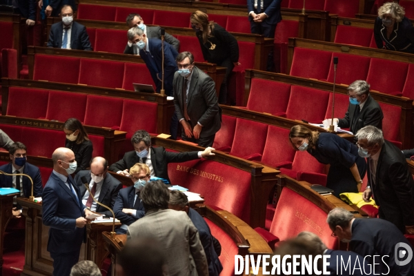 Loi de sécurité globale et questions au gouvernement. Assemblée nationale