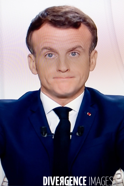 Emmanuel Macron. Discours télévisé sur l épidémie de coronavirus.