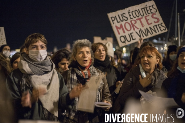 Marche de la nuit féministe à Marseille.