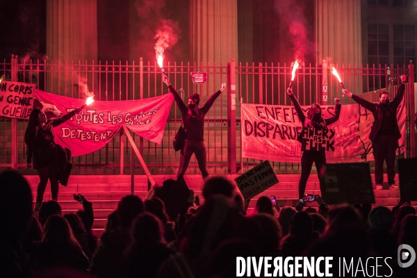 Marche de la nuit féministe à Marseille.