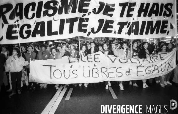 Années 80 : Manifestation contre le racisme organisée par SOS Racisme