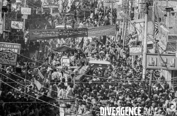 Années 80 : Le retour de Benazir Bhutto au Pakistan