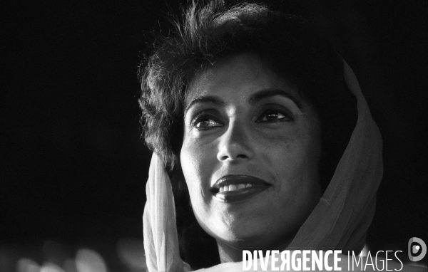 Années 80 : Le retour de Benazir Bhutto au Pakistan