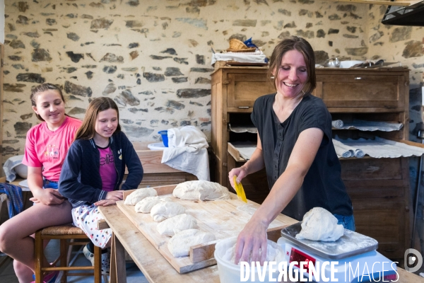 Paysan boulanger en Mayenne