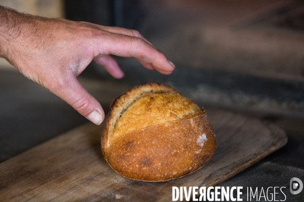 Paysan boulanger en Mayenne