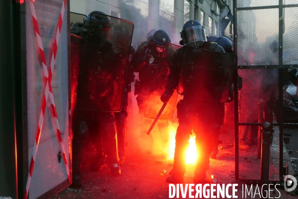 Marche des libertés contre l article 24 de la Loi securite globale