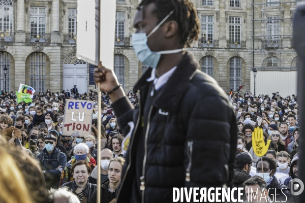 Manifestation à BORDEAUX contre l article 24 et la loi de Sécurité globale.