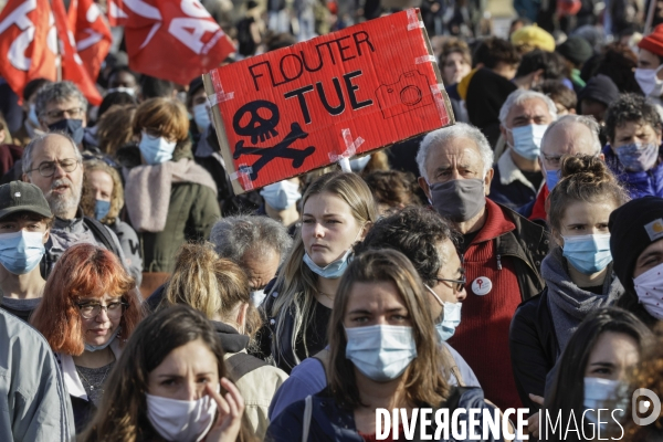 Manifestation à BORDEAUX contre l article 24 et la loi de Sécurité globale.