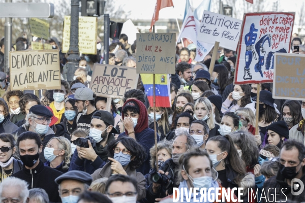 Manifestation à BORDEAUX contre l article 24 et la loi de Sécurité globale.