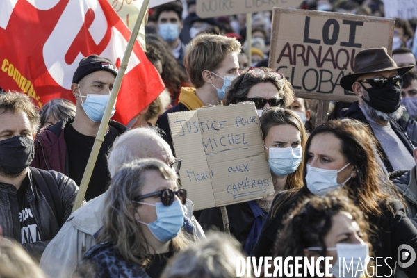 Manifestation à BORDEAUX contre l article 24 et la loi de Sécurité globale.