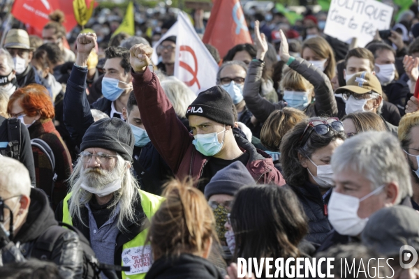 Manifestation à BORDEAUX contre l article 24 et la loi de Sécurité globale.