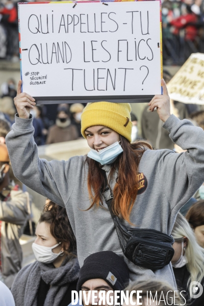 Manifestation à BORDEAUX contre l article 24 et la loi de Sécurité globale.