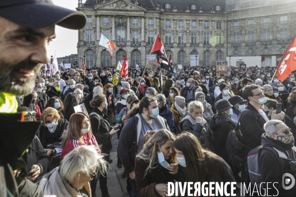 Manifestation à BORDEAUX contre l article 24 et la loi de Sécurité globale.