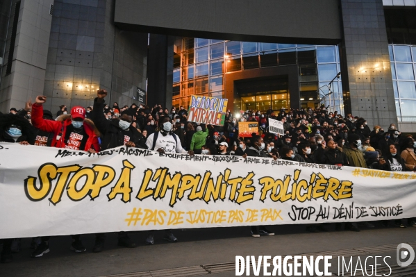 Manifestation contre le projet de loi SECURITE GLOBALE PPL, la marche des libertés du 28 novembre 2020. Demonstration against new security law project against freedom of information.