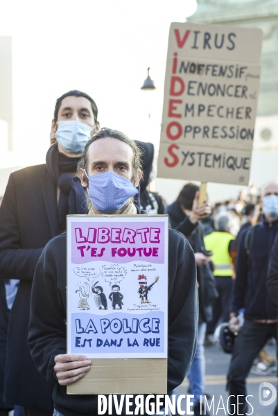 Manifestation contre le projet de loi SECURITE GLOBALE PPL, la marche des libertés du 28 novembre 2020. Demonstration against new security law project against freedom of information.