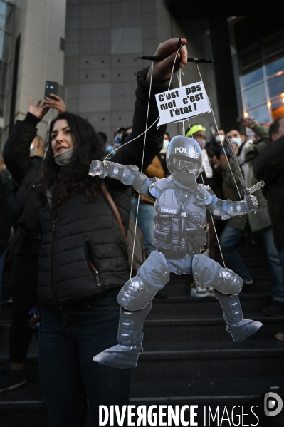 Manifestation contre le projet de loi SECURITE GLOBALE PPL, la marche des libertés du 28 novembre 2020. Demonstration against new security law project against freedom of information.