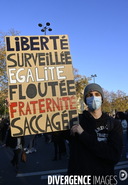 Manifestation contre le projet de loi SECURITE GLOBALE PPL, la marche des libertés du 28 novembre 2020. Demonstration against new security law project against freedom of information.