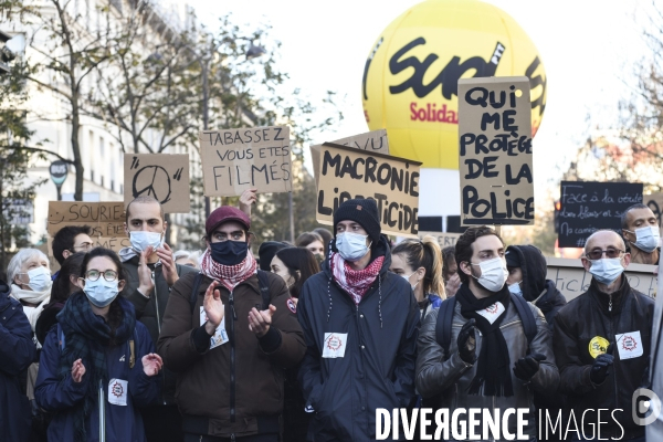 Manifestation contre le projet de loi SECURITE GLOBALE PPL, la marche des libertés du 28 novembre 2020. Demonstration against new security law project against freedom of information.