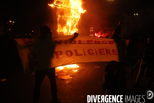 Manifestation parisienne contre la loi sécurité globale