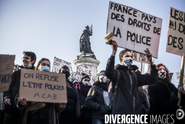 Marche des libertes contre la loi securite globale.