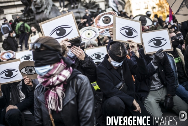 Marche des libertes contre la loi securite globale.