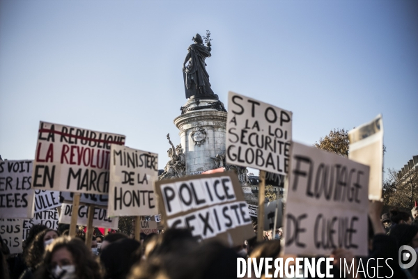 Marche des libertes contre la loi securite globale.