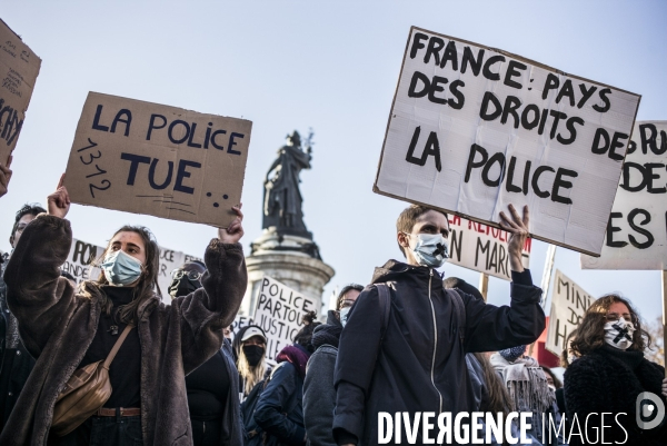 Marche des libertes contre la loi securite globale.