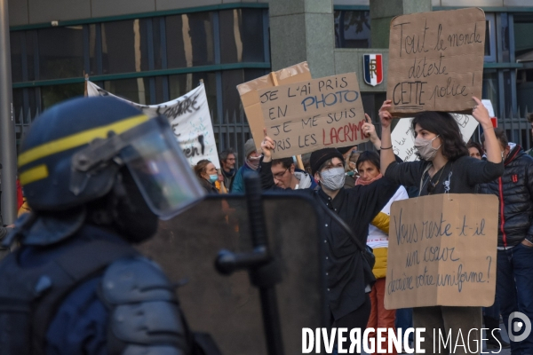 Marche des libertés contre la loi sécurité globale