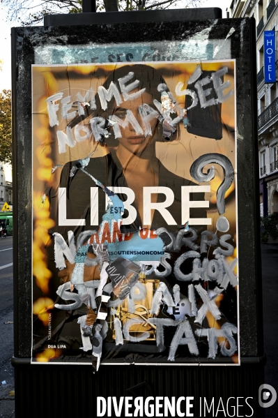 Dégradations en marge de la manifestation contre le projet de loi SECURITE GLOBALE, la Marche des libertés du 28 novembre 2020. Demonstration against new security law project against freedom of information.