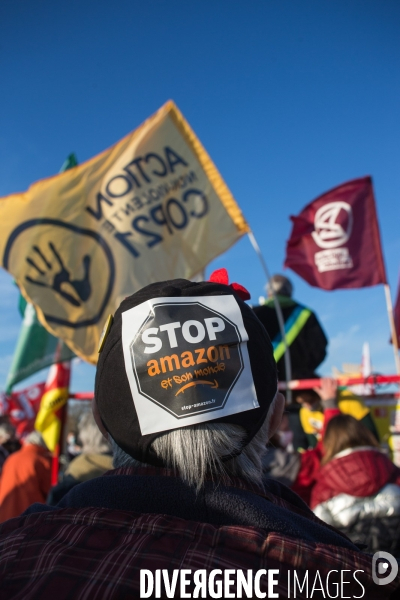 Manifestation Stop Amazon