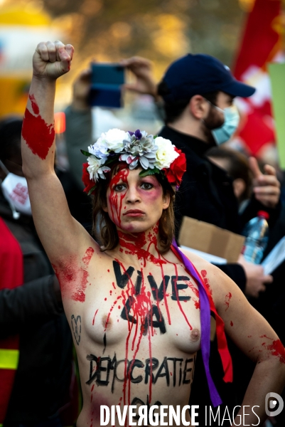Manifestation contre la loi  sécurité globale .