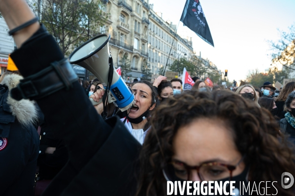 Manifestation contre la loi  sécurité globale .