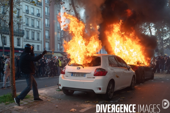 Manifestation contre la loi  sécurité globale .