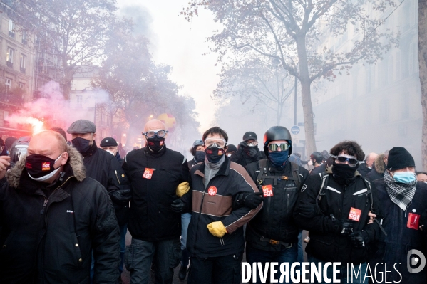 Manifestation contre la loi  sécurité globale .