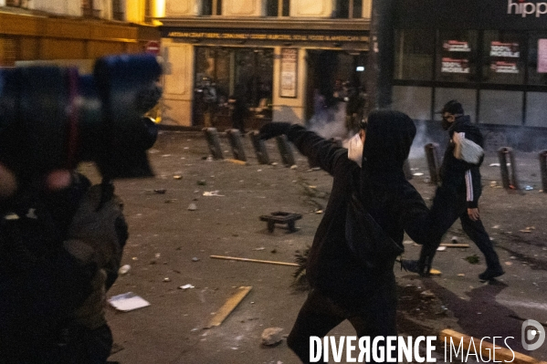 Manifestation contre la loi  sécurité globale .