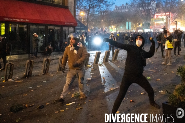 Manifestation contre la loi  sécurité globale .