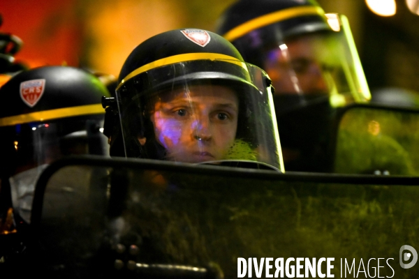 Manifestation contre la loi  sécurité globale .