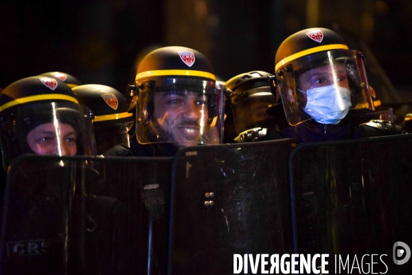 Manifestation contre la loi  sécurité globale .