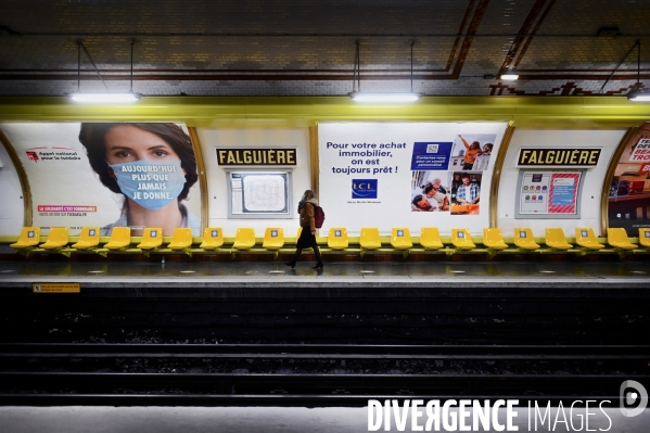 La station de metro Falguiere